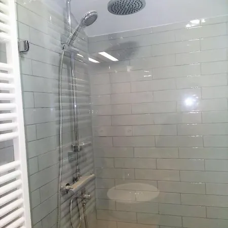 Alojamento de Turismo Selvagem Casa Familiar Do *